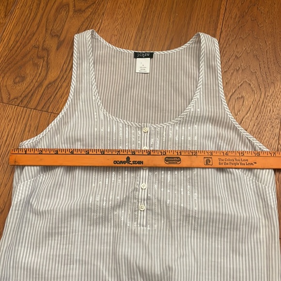 ✨ 10 for $20 🌻 J.Crew Top - Picture 4 of 9
